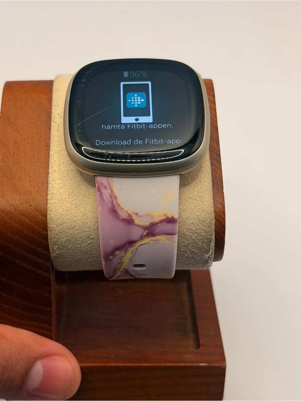 Fitbit Versa 3, Charger Included, Tested, New Band